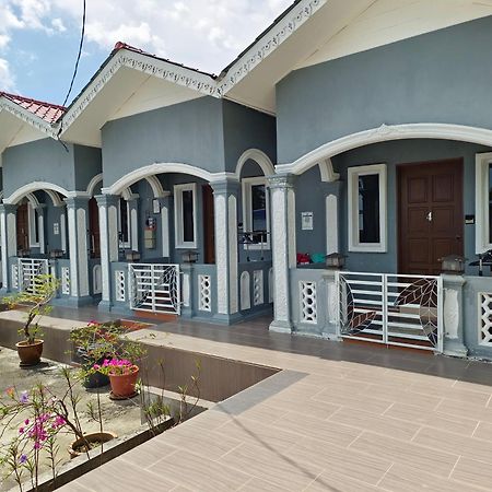 Ku'S Roomstay Pantai Cenang  Exterior photo
